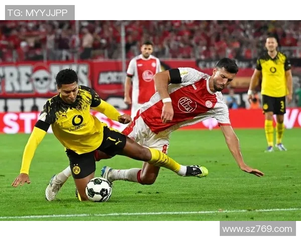 多特蒙德征战德国杯,豪取四强资格 多特蒙德征战德国杯,豪取四强资格