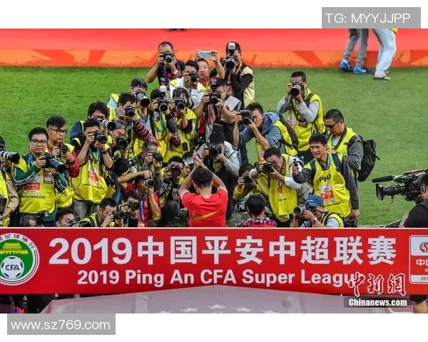 广州恒大再度展现中超霸主实力，欧冠豪门不敌中超冠军恒大队