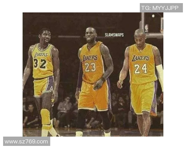 湖人队近期比赛实力逐渐显露,球迷拭目以待 湖人队近期比赛实力逐渐显露,球迷拭目以待